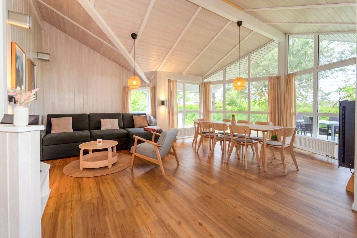 109 M² House ∙ 3 Bedrooms ∙ 8 Guests - Lübeck