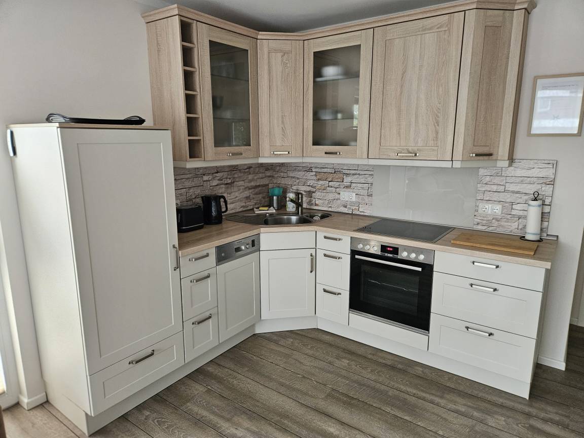 63 m² Ferienwohnung ∙ 2 Schlafzimmer ∙ 4 Gäste – Bild 2