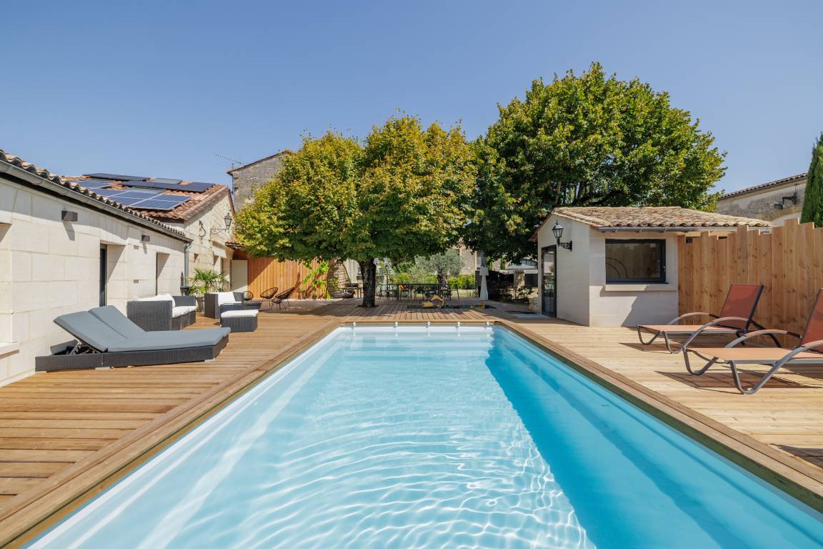 250 M² Villa ∙ 6 Chambres ∙ 11 Personnes - Saint-Émilion
