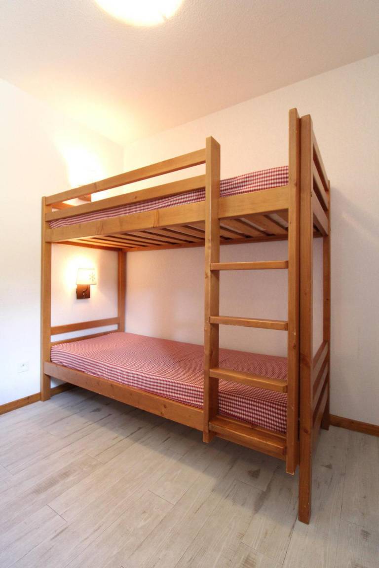 36 m² Ferienwohnung ∙ 2 Schlafzimmer ∙ 6 Gäste – Bild 9