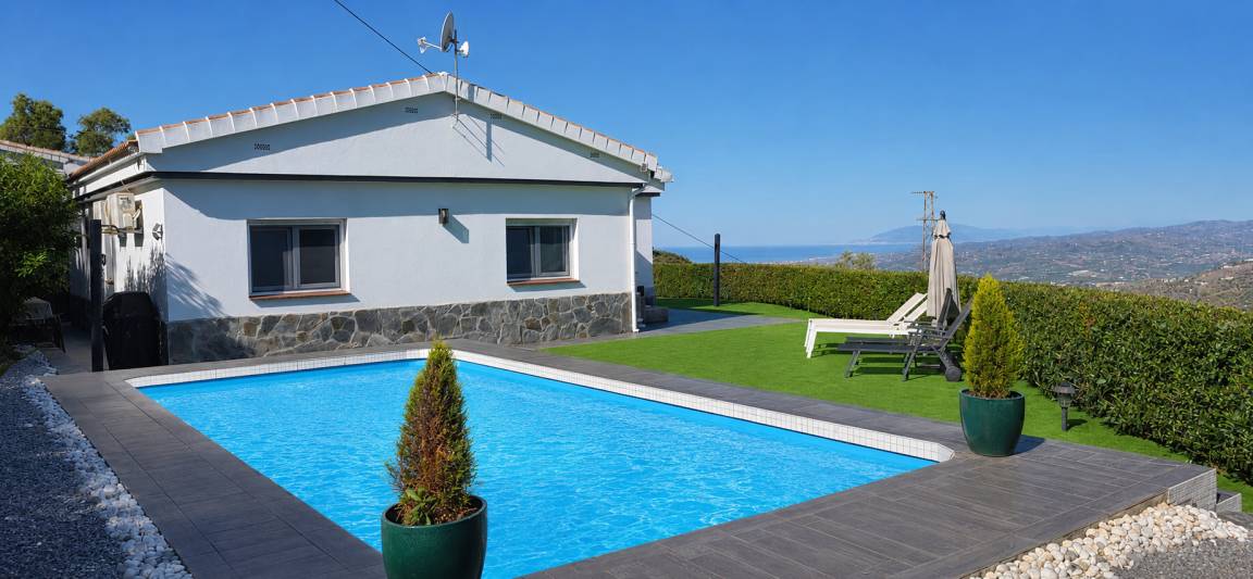 107 M² Bungalow ∙ 2 Schlafzimmer ∙ 4 Gäste - Torre del Mar