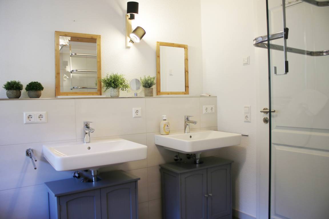 110 m² Ferienwohnung ∙ 3 Schlafzimmer ∙ 8 Gäste – Bild 12