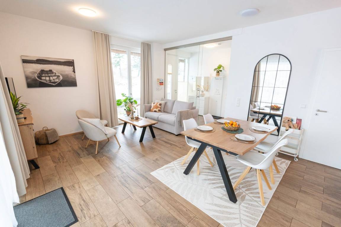 59 M² Ferienwohnung ∙ 1 Schlafzimmer ∙ 4 Gäste - Westerstede