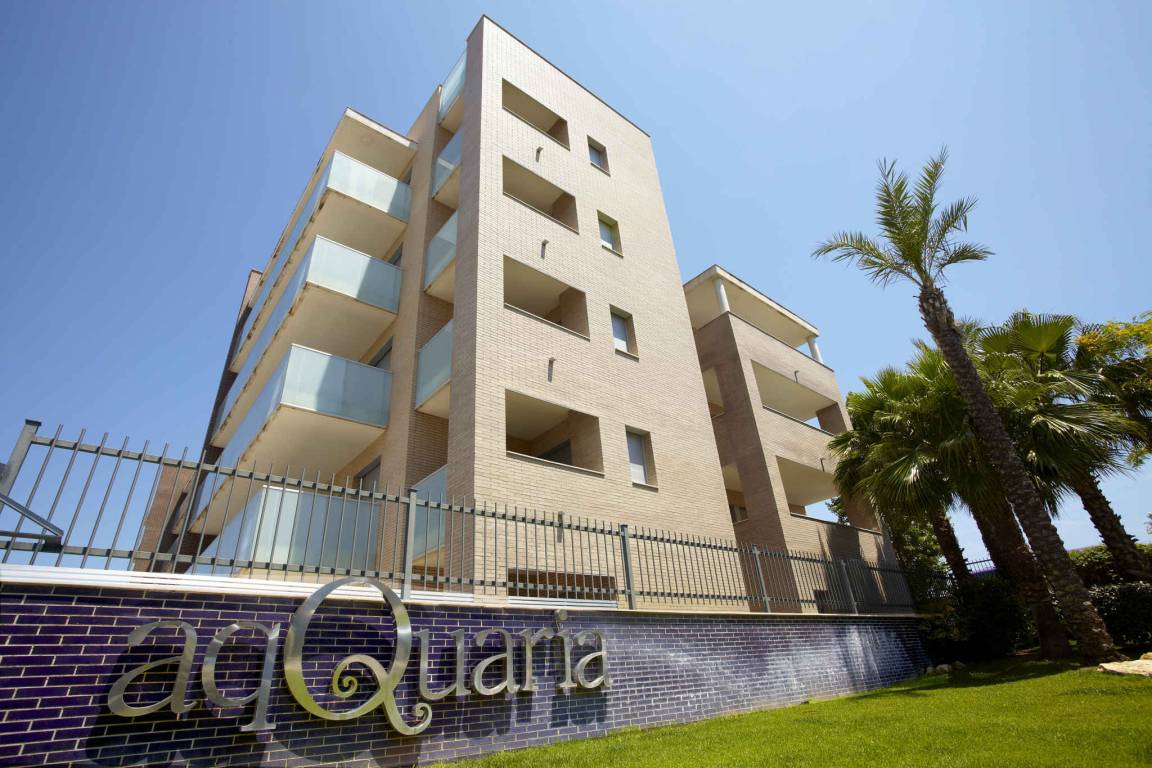 90 M² Apartamento ∙ 3 Habitaciones ∙ 7 Huéspedes - Salou