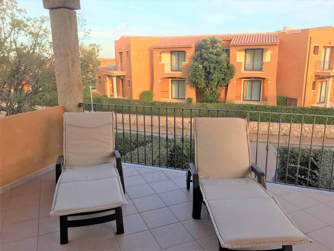 90 M² Apartamento ∙ 2 Habitaciones ∙ 6 Huéspedes - San Teodoro