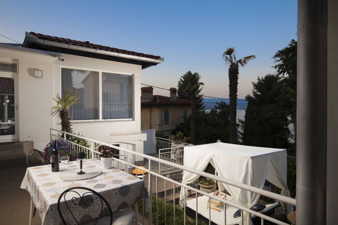 60 M² Apartment ∙ 1 Bedroom ∙ 4 Guests - Lovran