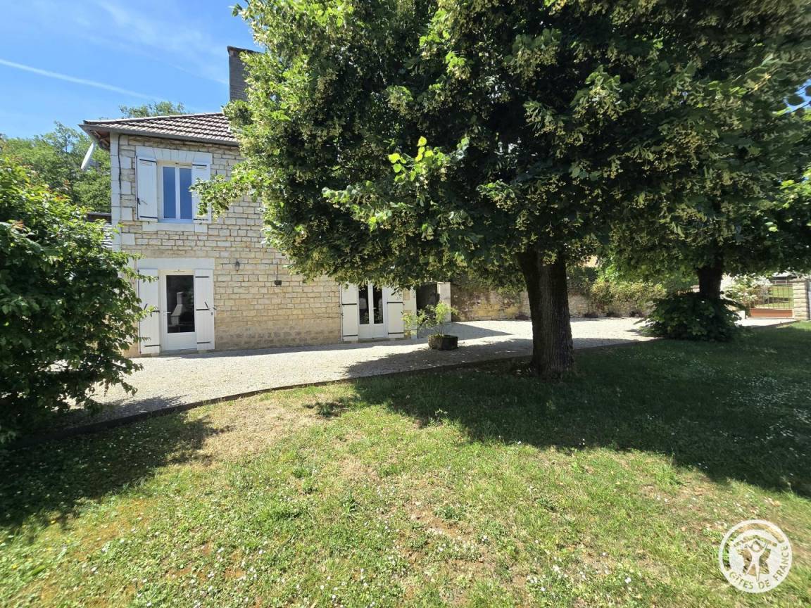 90 M² Gîte ∙ 3 Bedrooms ∙ 6 Guests - Dordogne