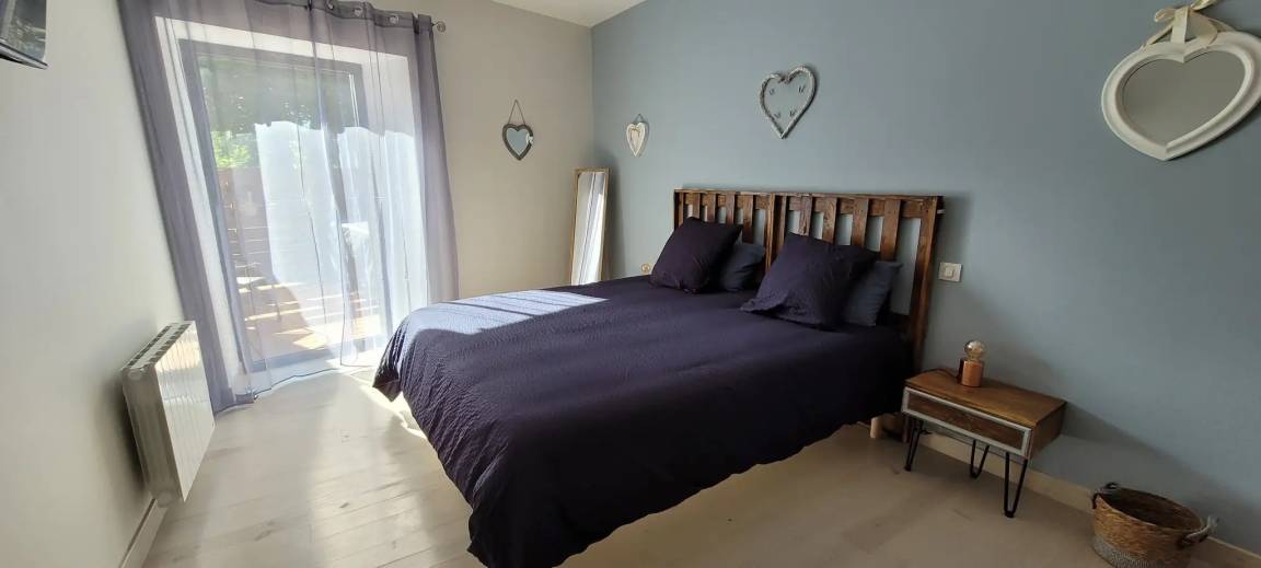 21 M² Chambre D'hôtes ∙ 1 Chambre ∙ 2 Personnes - Saint-Flour
