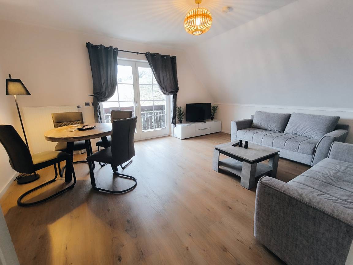 57 M² Ferienwohnung ∙ 1 Schlafzimmer ∙ 4 Gäste - Oberkirch