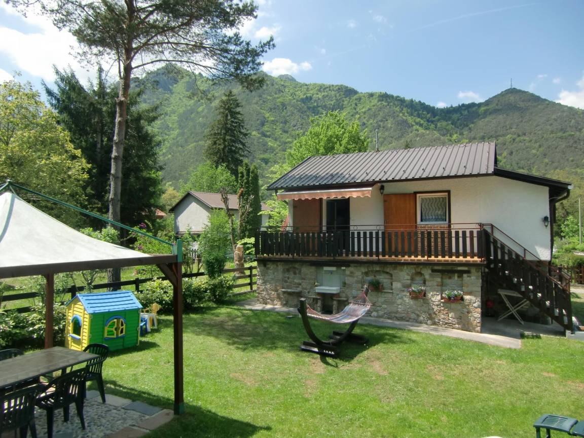 75 M² Ferienhaus ∙ 3 Schlafzimmer ∙ 4 Gäste - Limone Sul Garda