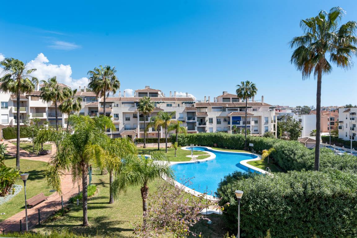 70 M² Apartamento ∙ 2 Habitaciones ∙ 4 Huéspedes - Marbella