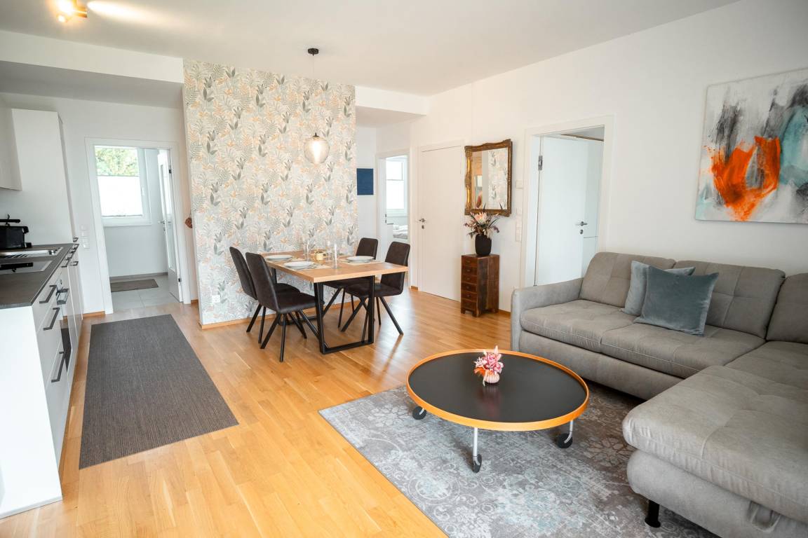 73 M² Ferienwohnung ∙ 2 Schlafzimmer ∙ 4 Gäste - Spittal an der Drau