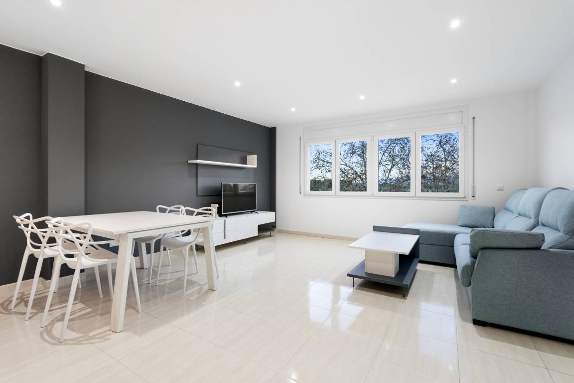 64 M² Apartamento ∙ 2 Habitaciones ∙ 6 Huéspedes - Cadaqués
