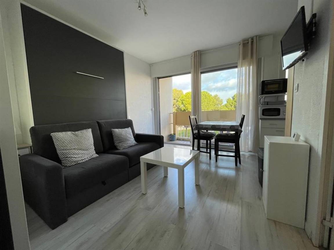 18 M² Studio ∙ 1 Chambre ∙ 2 Personnes - Bouzigues