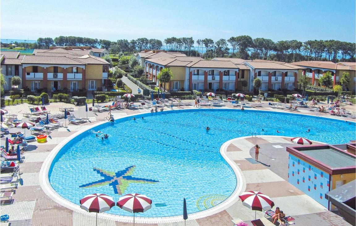 60 M² Apartment ∙ 2 Bedrooms ∙ 5 Guests - Eraclea Mare