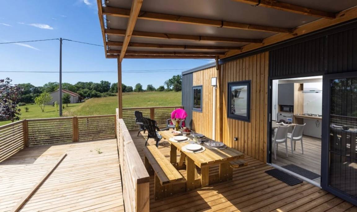 37 M² Camping ∙ 2 Chambres ∙ 4 Personnes - Gramat