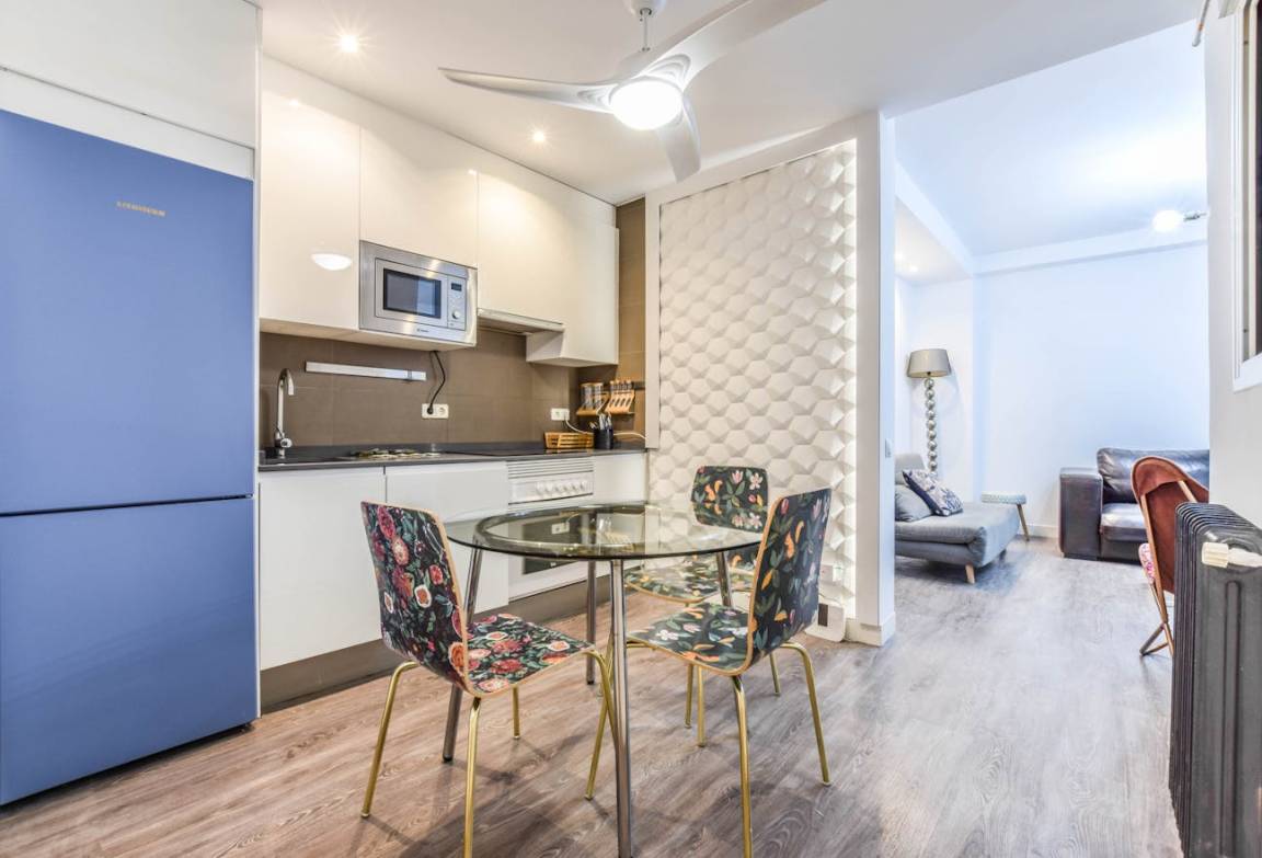 52 M² Apartamento ∙ 1 Habitación ∙ 4 Huéspedes - Chueca