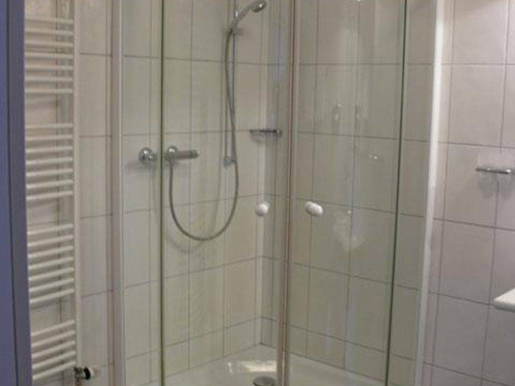 Hotel ∙ 1 Bedroom ∙ 1 Guest - Emden