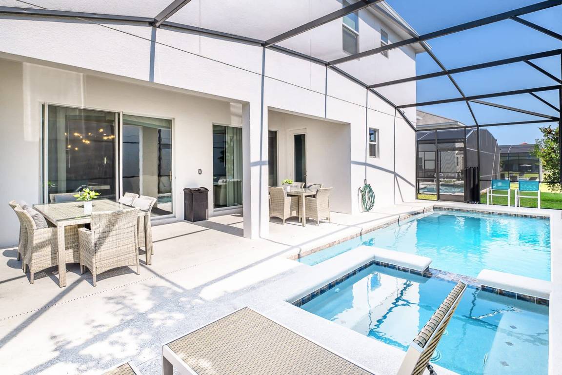 Ferienwohnung ∙ 12 Schlafzimmer ∙ 26 Gäste - Kissimmee, FL