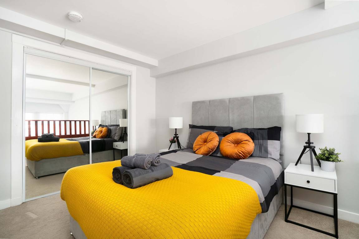Apartment ∙ 2 Bedrooms ∙ 5 Guests - Edinburgh, UK
