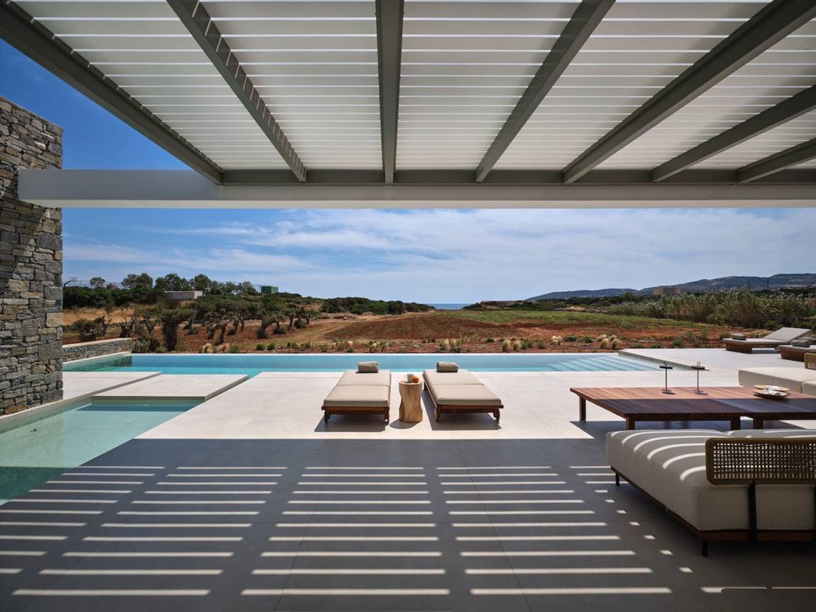 375 M² Apartment ∙ 6 Bedrooms ∙ 12 Guests - Paros