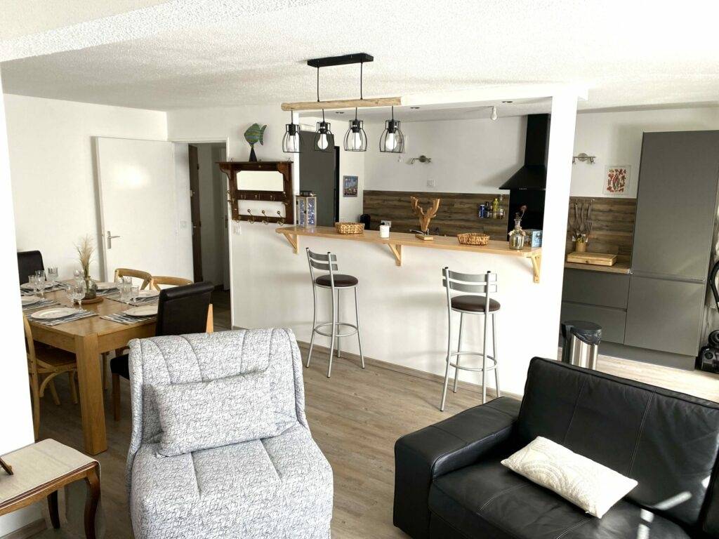 77 M² Appartement ∙ 2 Chambres ∙ 6 Personnes - Briançon
