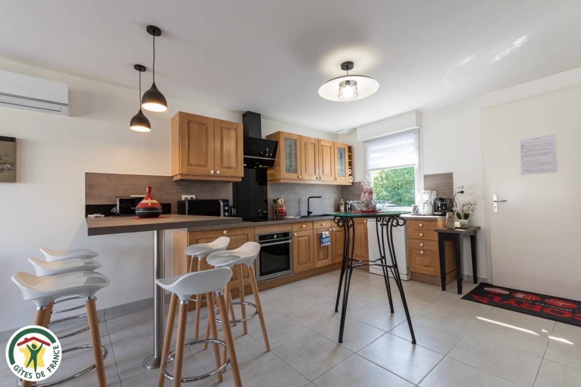 80 M² Gîte ∙ 3 Chambres ∙ 6 Personnes - Marne