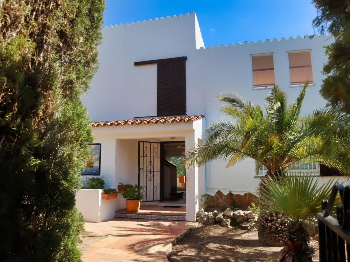 260 M² Apartamento ∙ 3 Habitaciones ∙ 6 Huéspedes - Altea