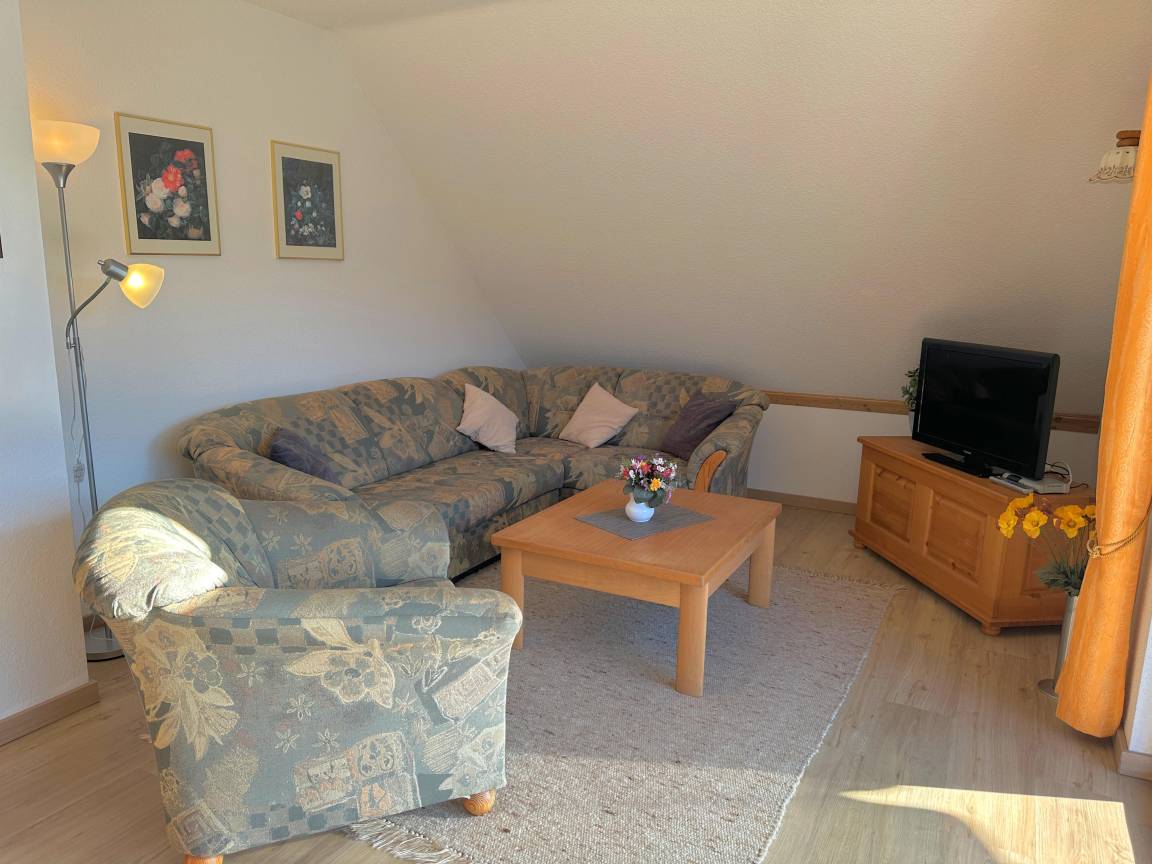 72 M² Ferienwohnung ∙ 2 Schlafzimmer ∙ 3 Gäste - Neumagen-Dhron