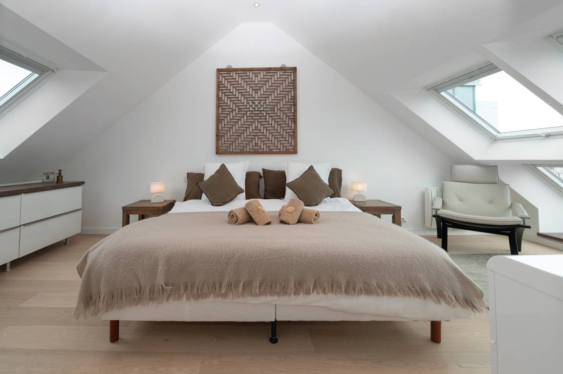 300 M² Villa ∙ 4 Bedrooms ∙ 8 Guests - Groix