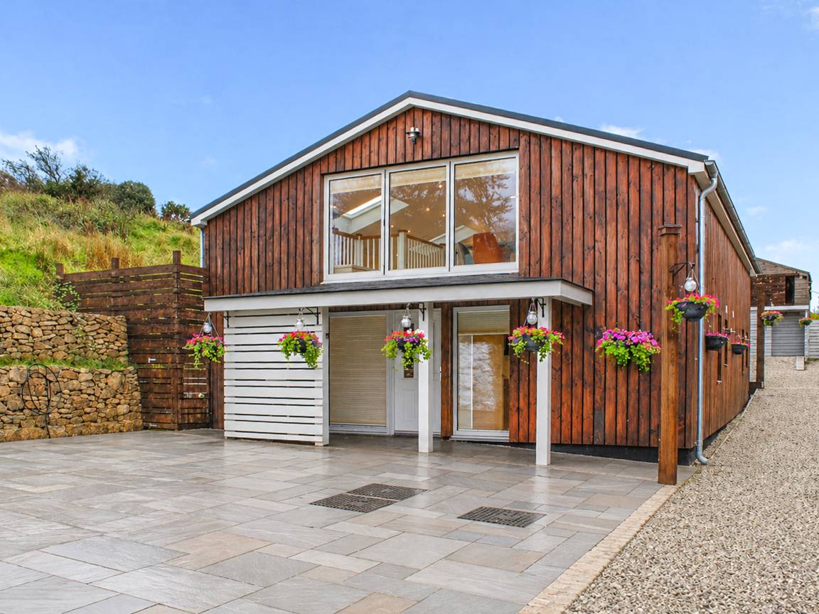 Cottage ∙ 4 Bedrooms ∙ 8 Guests - Porthleven