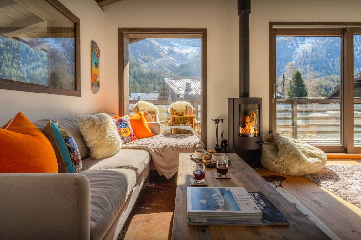 120 M² Chalet ∙ 3 Bedrooms ∙ 6 Guests - Chamonix