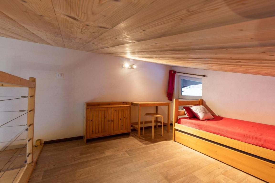 48 m² Ferienwohnung ∙ 1 Schlafzimmer ∙ 6 Gäste – Bild 4