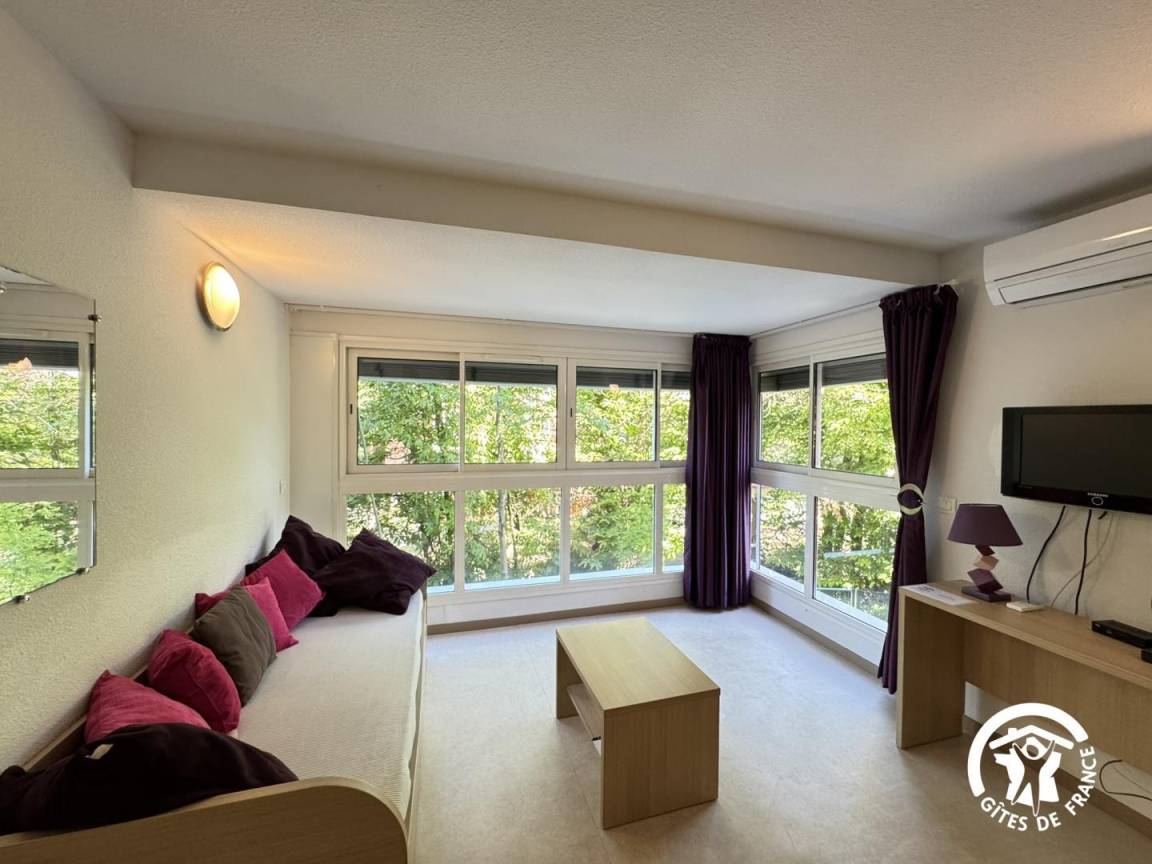 37 m&sup2; G&icirc;te 1 Schlafzimmer 2 G&auml;ste