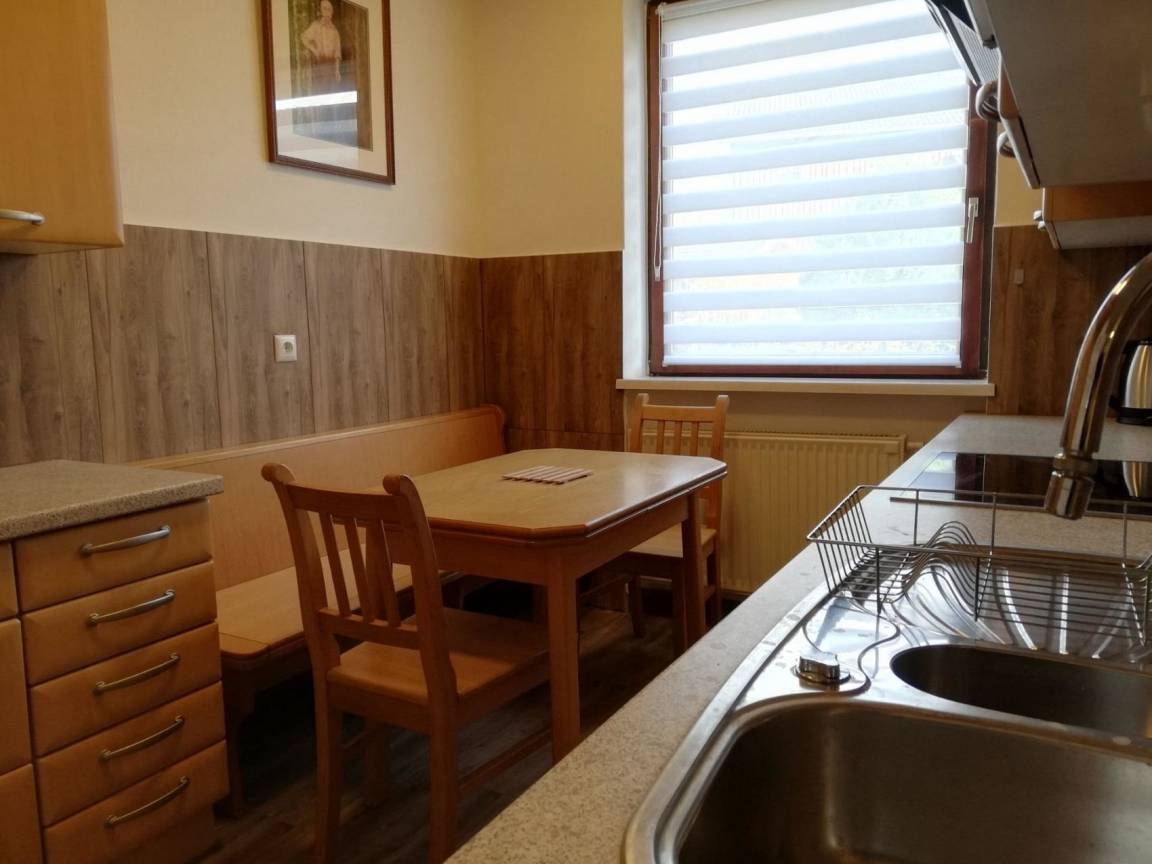 90 m² Ferienwohnung ∙ 2 Schlafzimmer ∙ 6 Gäste – Bild 10