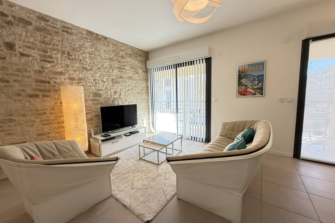 65 M² Appartement ∙ 2 Chambres ∙ 4 Personnes - Antibes