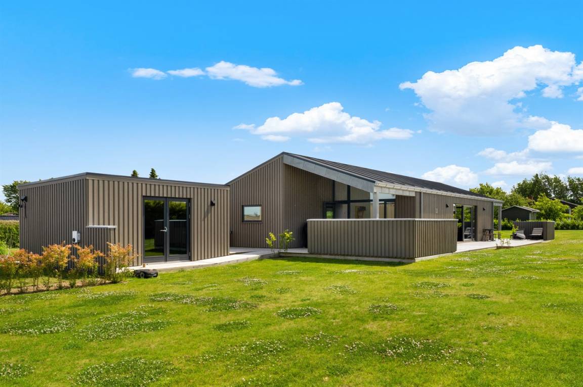 148 m&sup2; Ferienhaus 4 Schlafzimmer 8 G&auml;ste