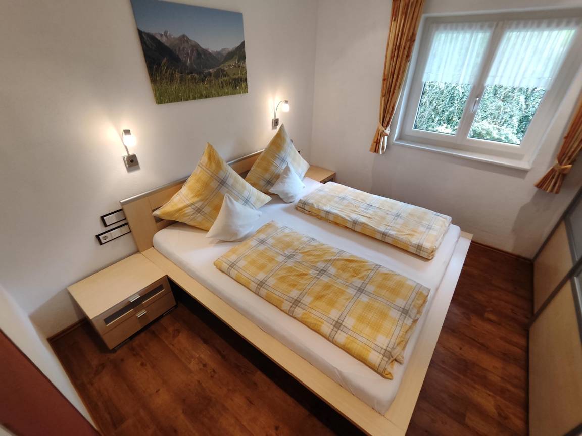 88 M² Ferienhaus ∙ 3 Schlafzimmer ∙ 6 Gäste - Mittelberg