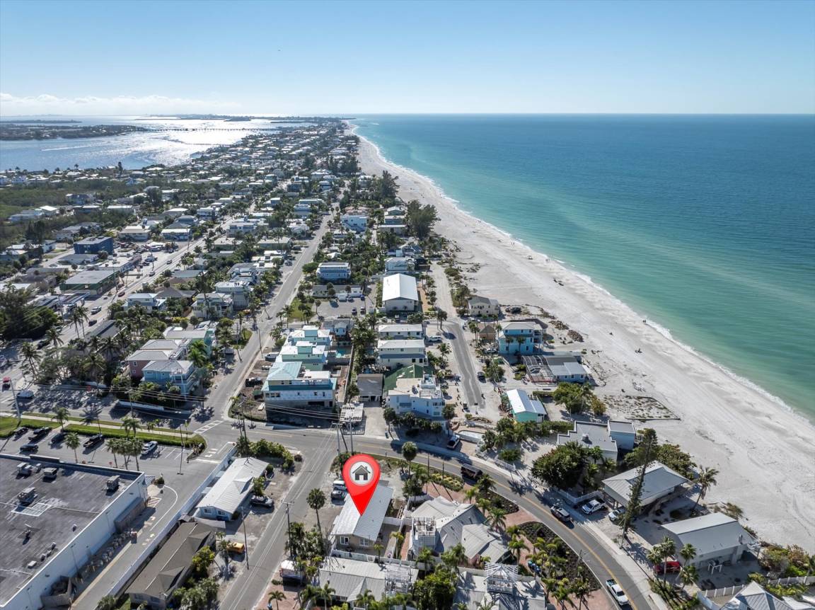 61 M² House ∙ 2 Bedrooms ∙ 6 Guests - Holmes Beach, FL