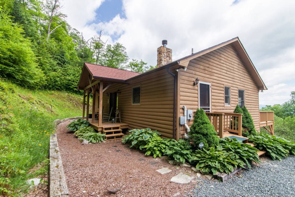 221 M² Cabin ∙ 4 Bedrooms ∙ 12 Guests - North Carolina