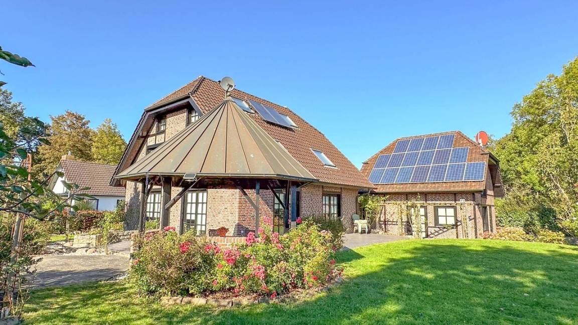 170 M² Ferienhaus ∙ 4 Schlafzimmer ∙ 8 Gäste - Bruinisse