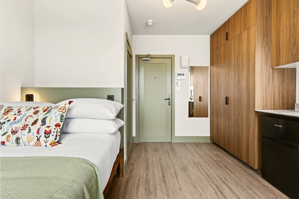14 M² Huoneisto ∙ 1 Makuuhuone ∙ 2 Vierasta - Watford