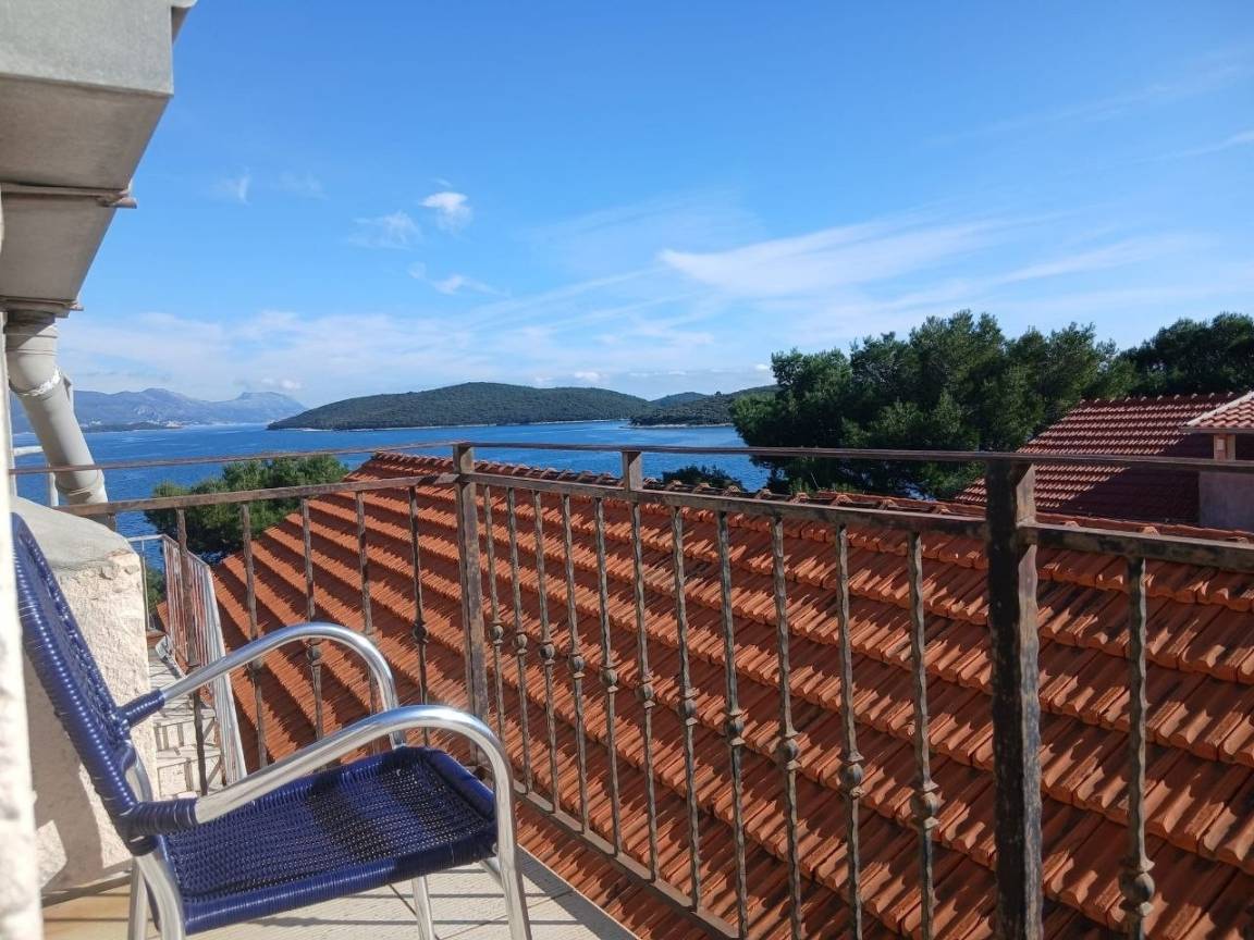 98 M² Casa ∙ 3 Habitaciones ∙ 6 Huéspedes - Korčula