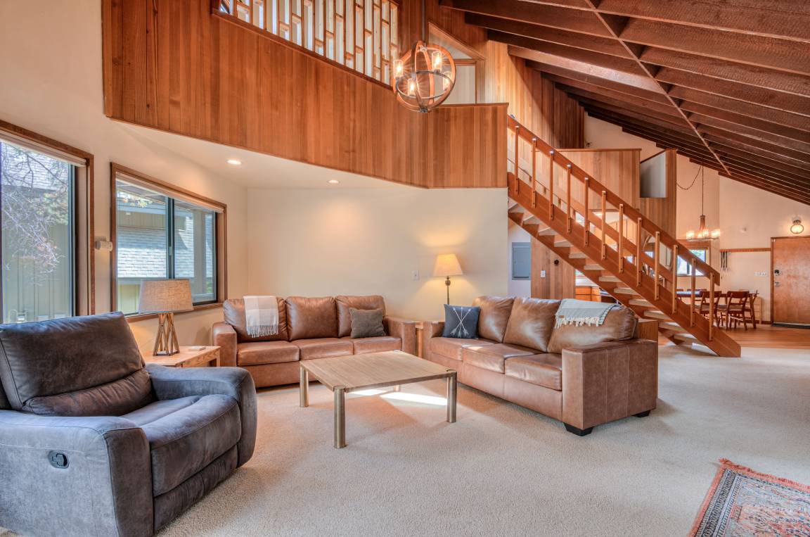118 M² House ∙ 2 Bedrooms ∙ 7 Guests - Sunriver, OR