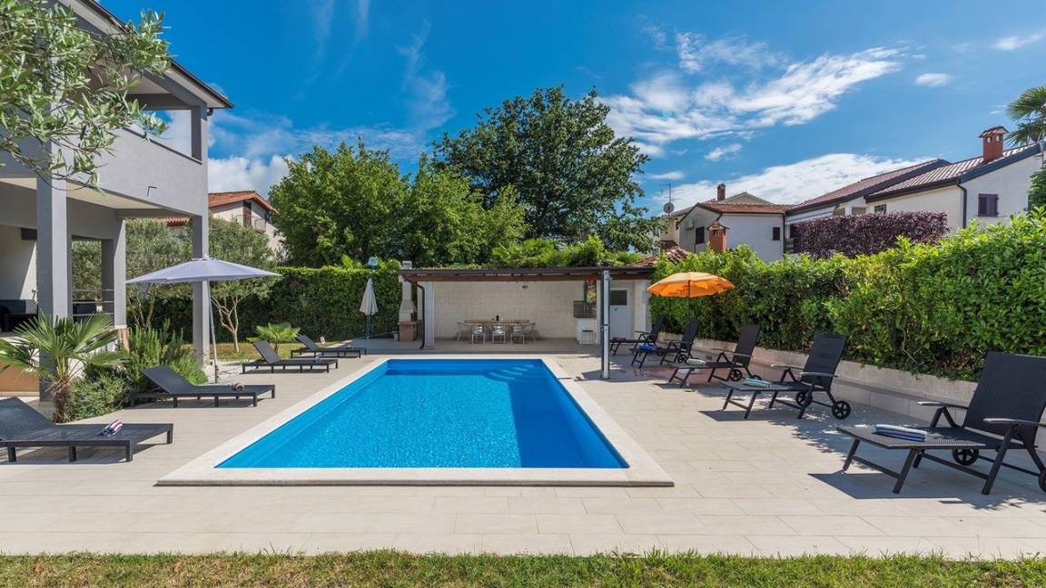 80 M² Appartement ∙ 2 Chambres ∙ 5 Personnes - Poreč