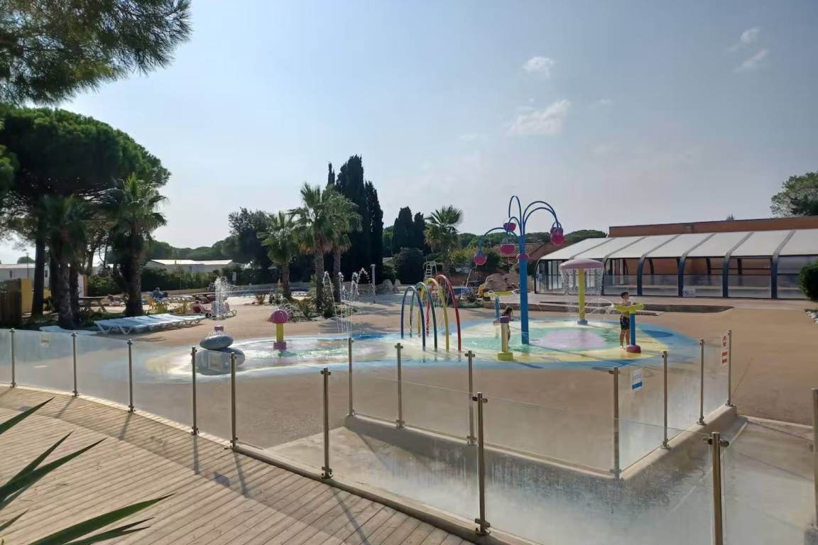 Bungalow ∙ 3 Slaapkamers ∙ 8 Gasten - Perpignan