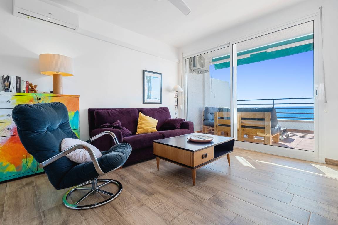 55 M² Apartamento ∙ 2 Habitaciones ∙ 4 Huéspedes - Miami Playa