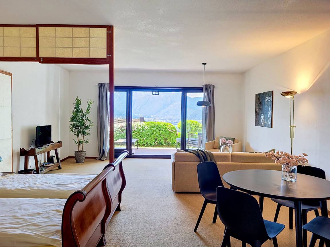 65 M² Ferienwohnung ∙ 1 Schlafzimmer ∙ 2 Gäste - Gambarogno