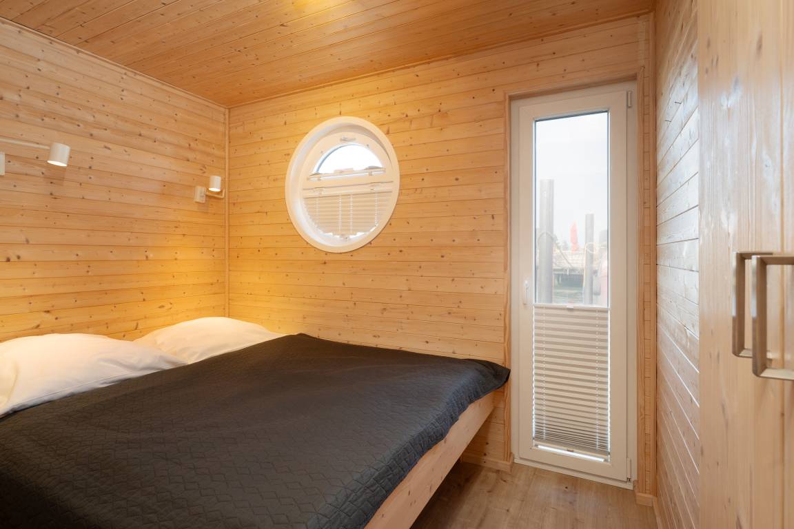 60 m² Hausboot ∙ 2 Schlafzimmer ∙ 3 Gäste – Bild 28