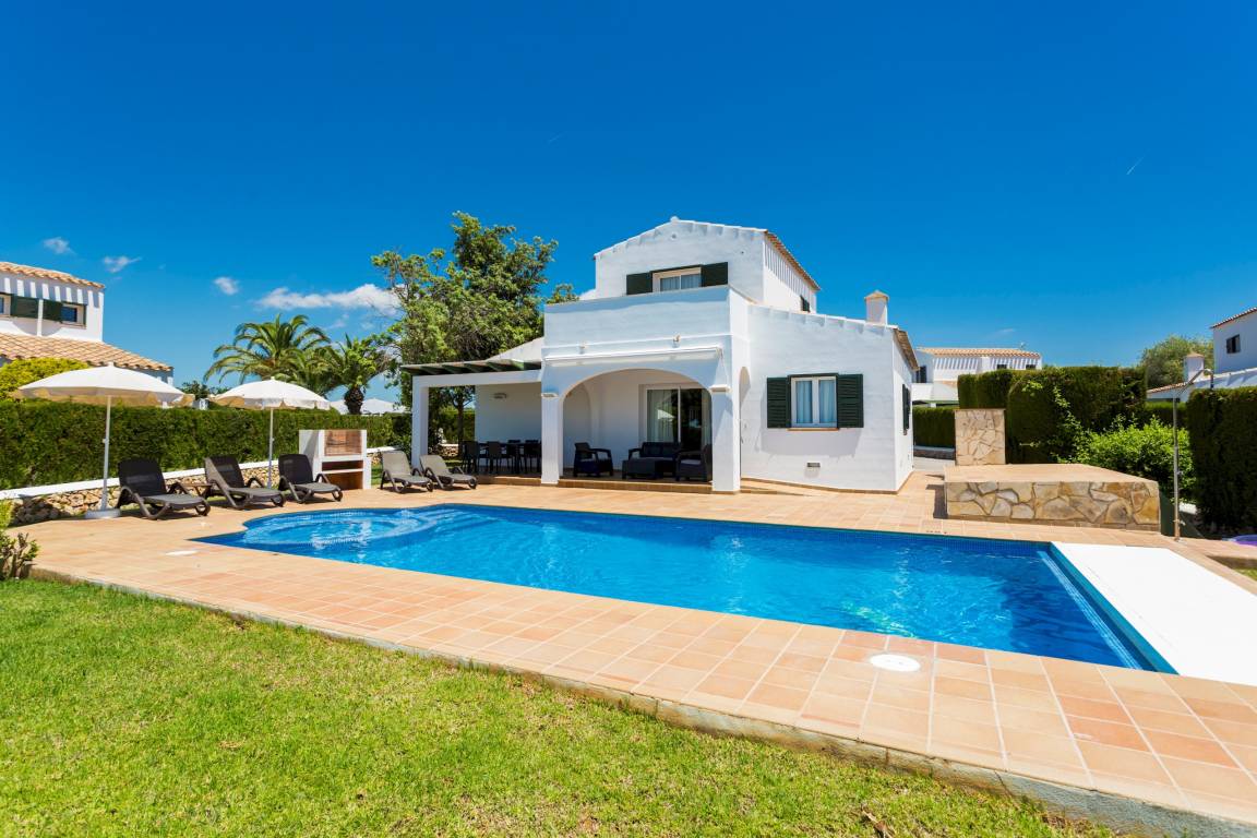 794 M² Villa ∙ 3 Bedrooms ∙ 6 Guests - Cala Galdana